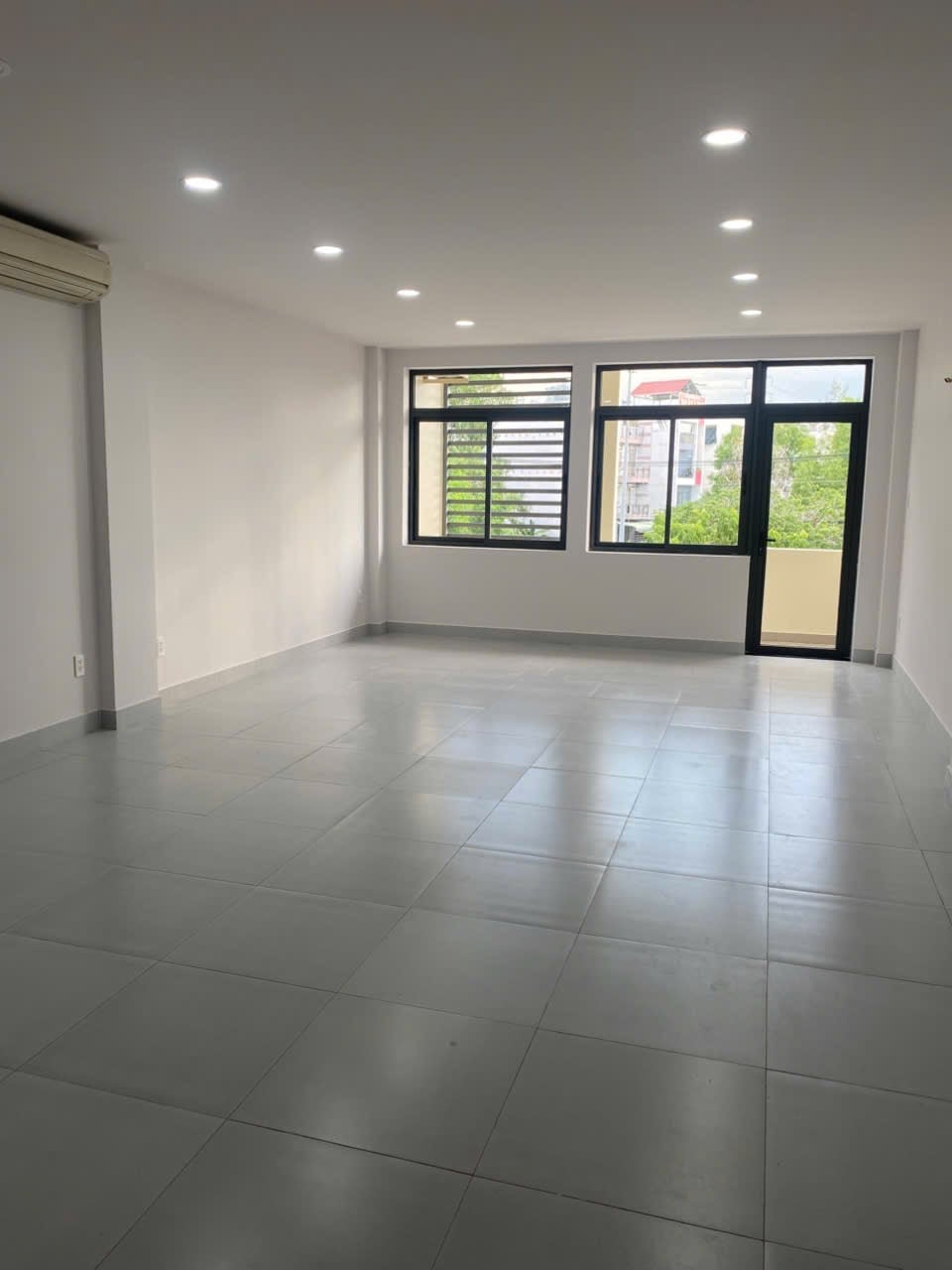 NHÀ MẶT TIỀN KDC ĐẠI PHÚC DTICH 5X20M XD 1 HẦM 1 TRỆT 3 LẦU GIÁ CHỈ 16TỶ500