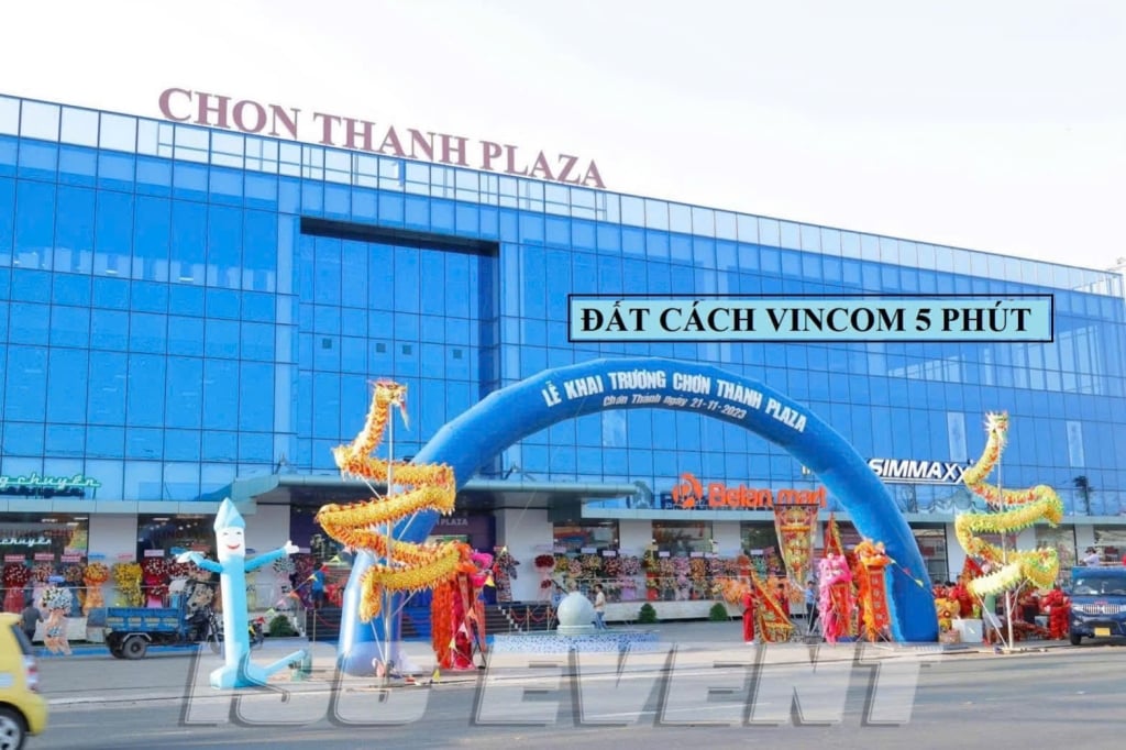 dat-mat-tien-duong-nhua-8m-cach-vincom-chon-thanh-5phut-4359039-anh-2